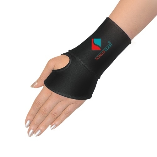 Elastic medical neoprene band for wrist joint